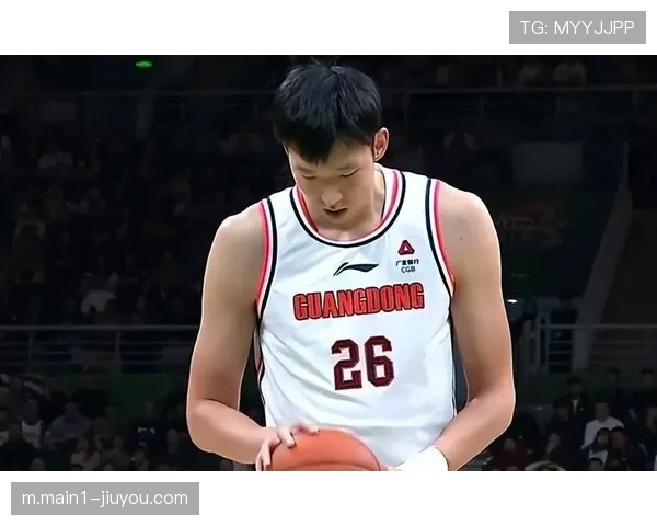 辽宁本钢优化韩德君使用时间 保证其低位效率与关键回合防守强度 辽宁本钢优化韩德君使用时间 保证其低位效率与关键回合防守强度